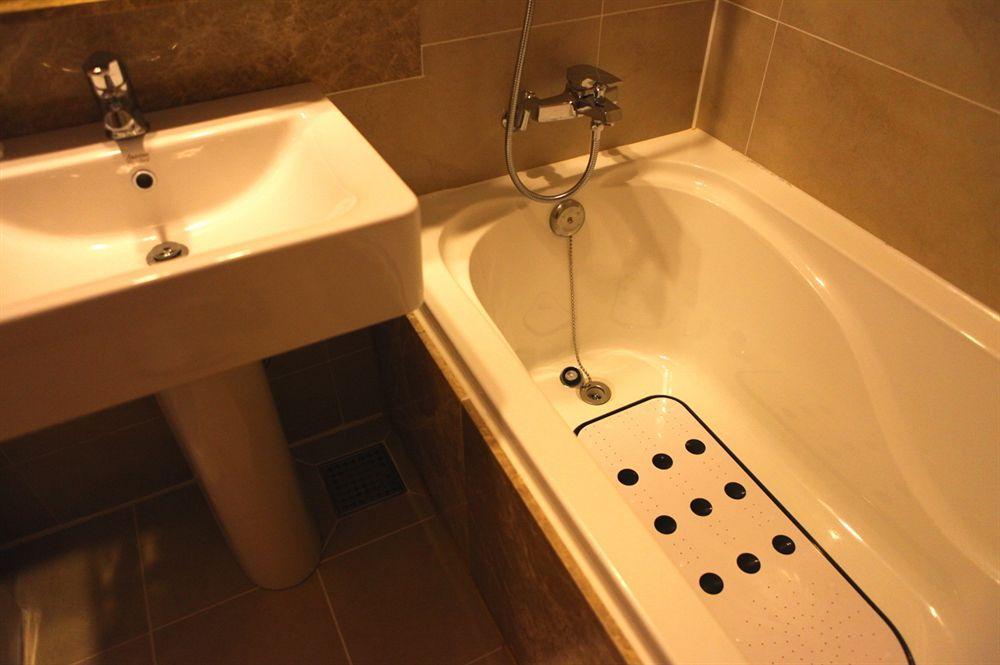 Hong C Hotel 江陵市 エクステリア 写真