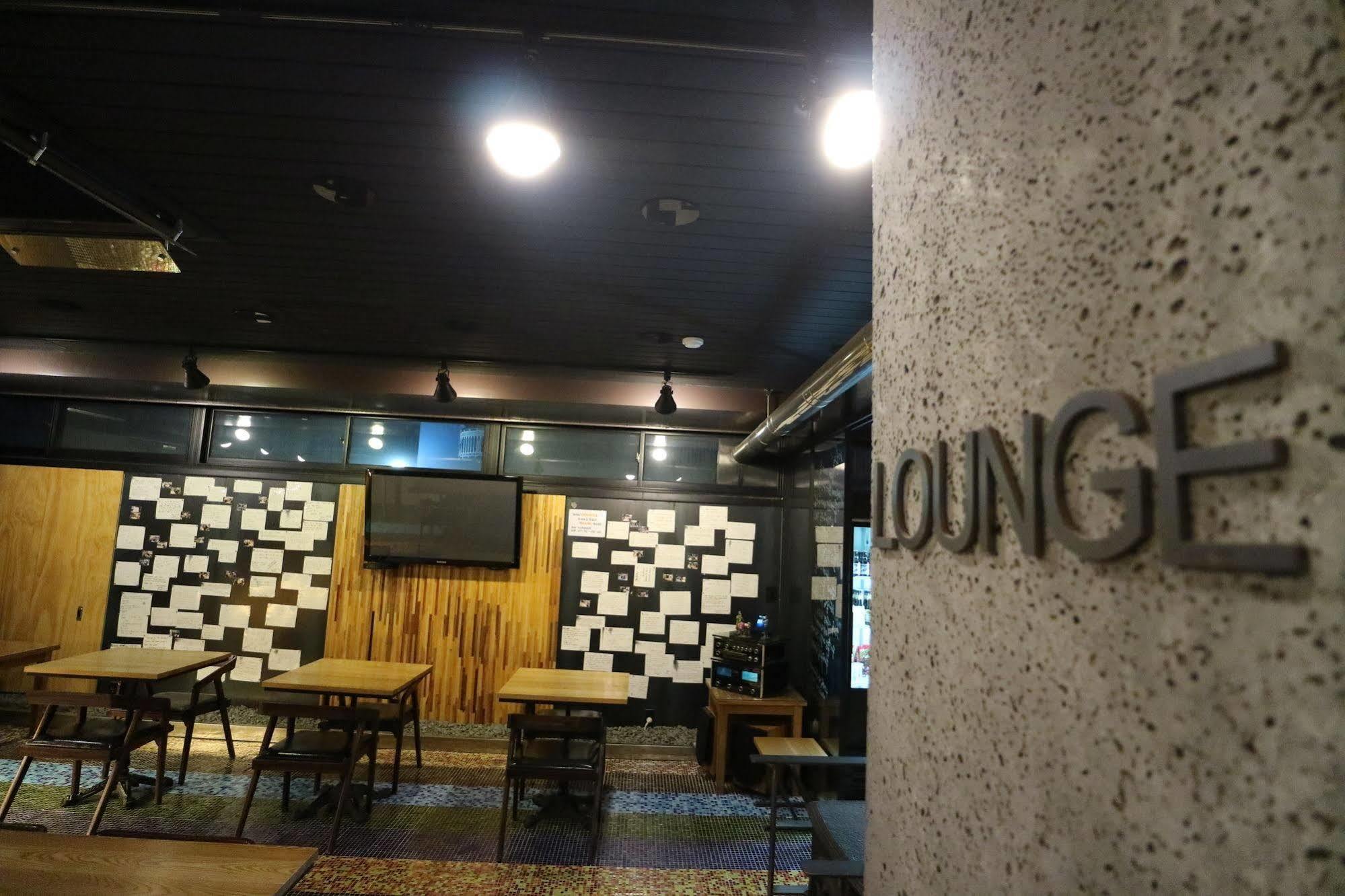 Hong C Hotel 江陵市 エクステリア 写真